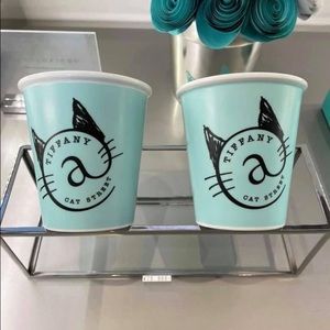 ISO TIFFANY CAT STREET CUPS